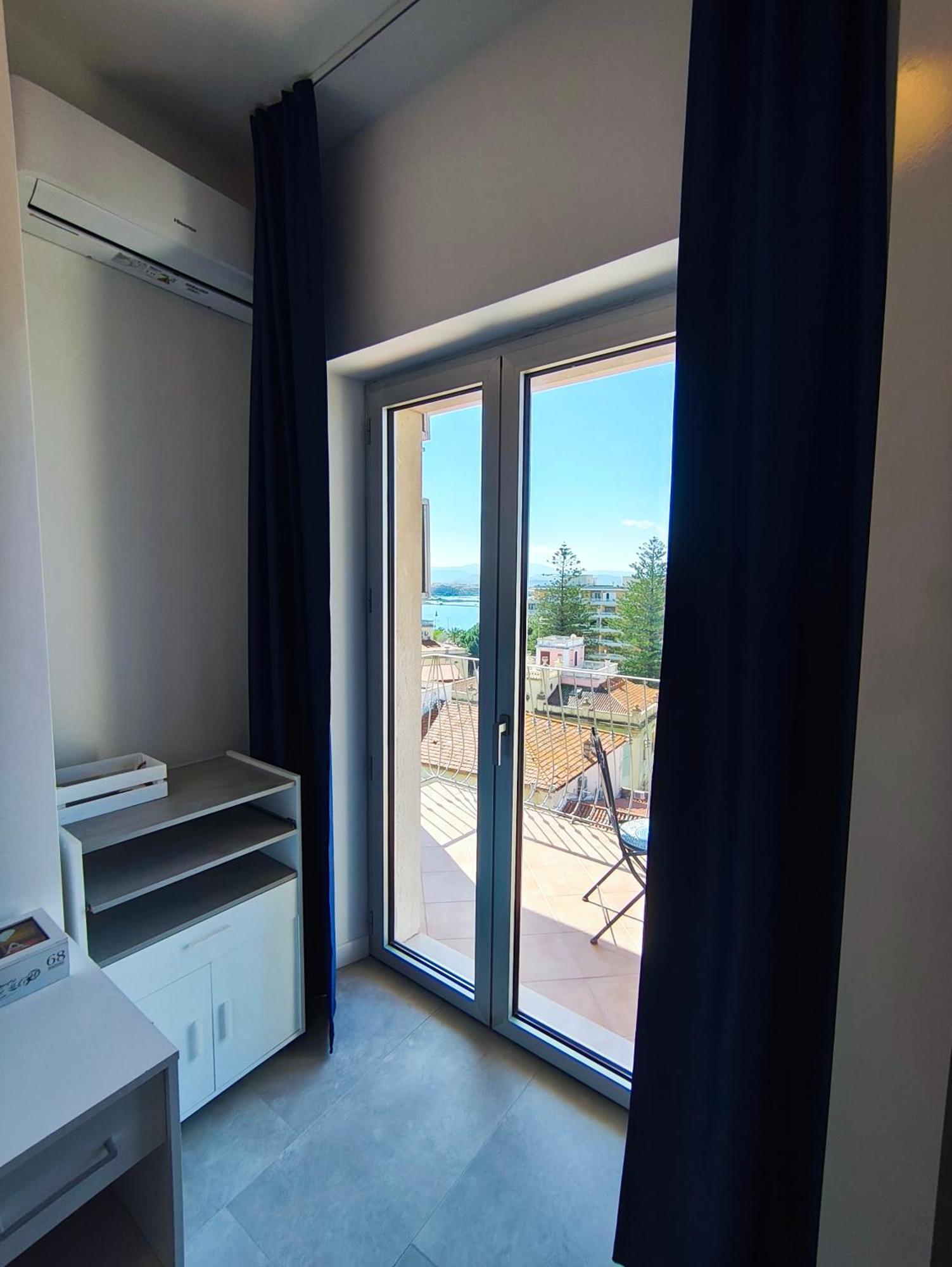 Marysel Rooms Olbia Exteriör bild
